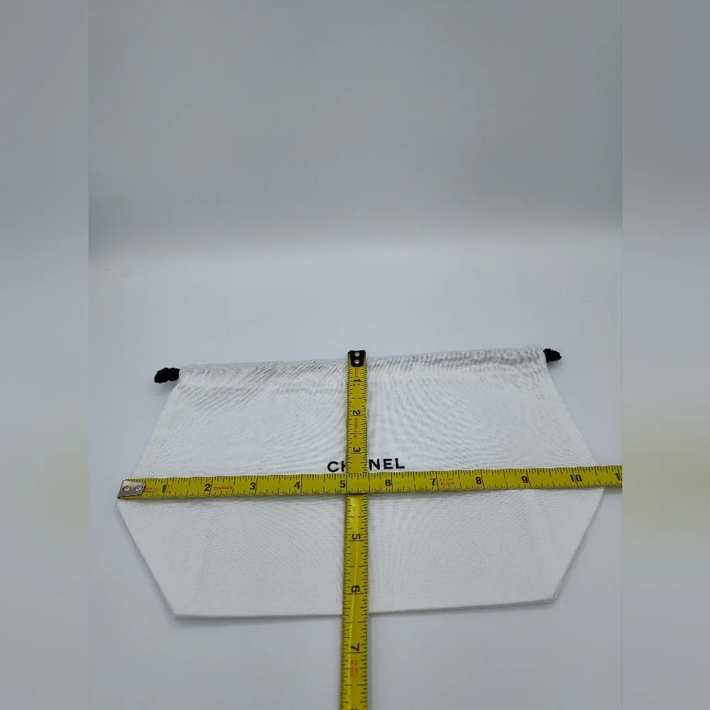 CHANEL White Drawstring Dust Bags Set Of 3 Travel Storage Pouches Authentic NEW - Picture 4 of 8